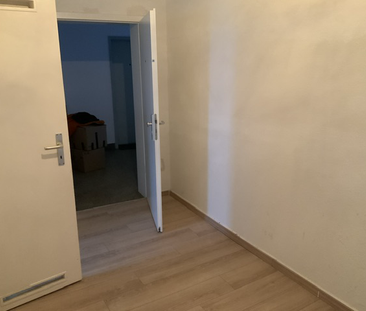 Gemütliche Dachgeschosswohnung in Krefeld ab sofort zu haben - Photo 4