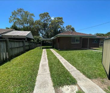Modern Family Home with Large Fenced Yard in Eagleby - Photo 5