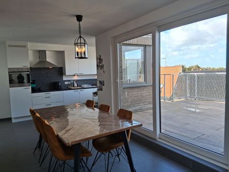 Lumineus appartement met ruime terrassen - Photo 3