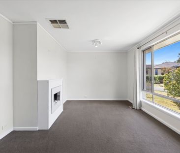 1 Belbin Place, Macquarie ACT 2614 - House For Rent | Domain - Photo 1