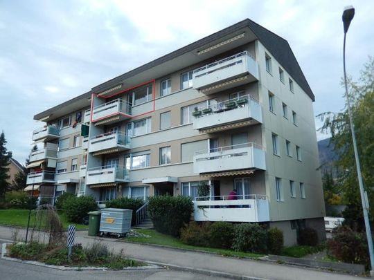 "Moderne, grosszügige 3.5 Zimmerwohnung zu vermieten!" - Photo 1