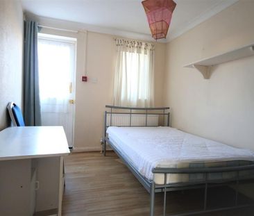 1 bedroom terraced house to rent - Photo 6
