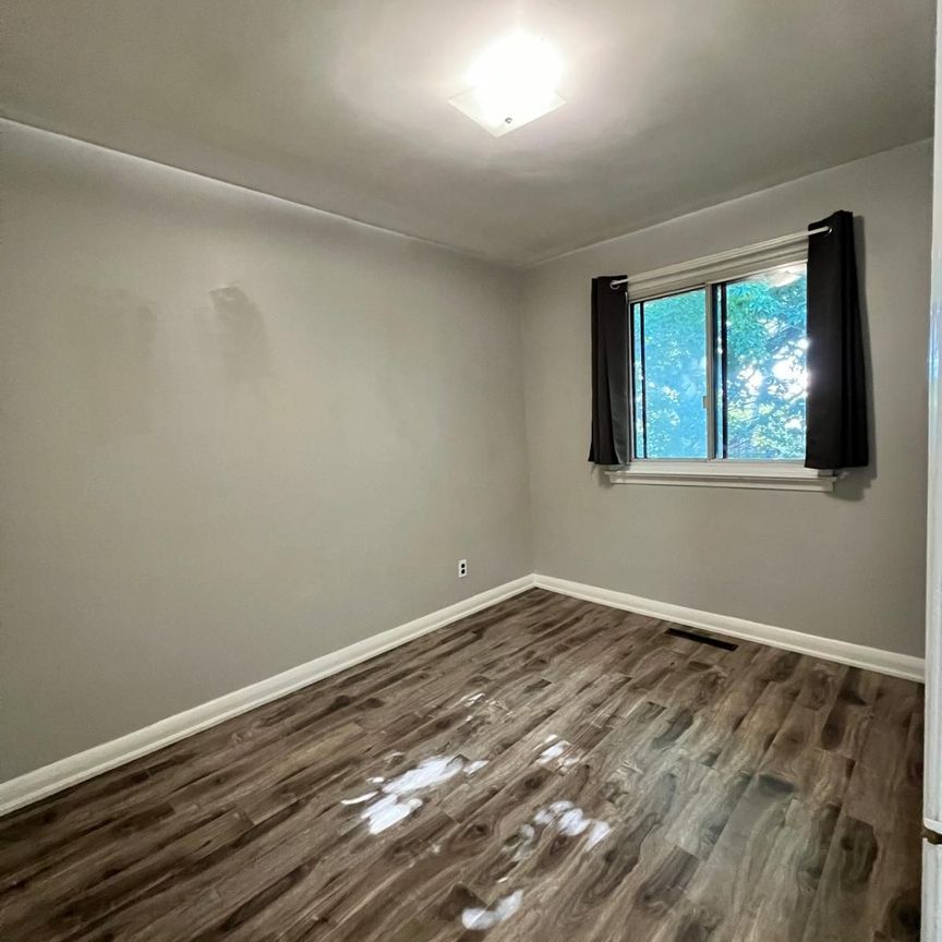 For Lease - 21 Mackinac Crescent Unit# Main, Toronto, Ontario - Photo 1