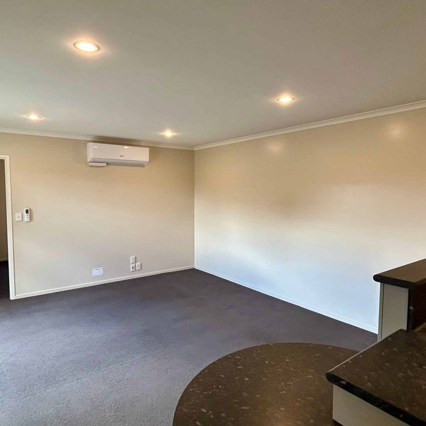 Wheelchair-Friendly Gem in Claudelands - Photo 1