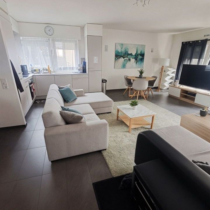 For rent – Beautiful 4.5 room apartment on the ground floor in Servion (VD) - Photo 1