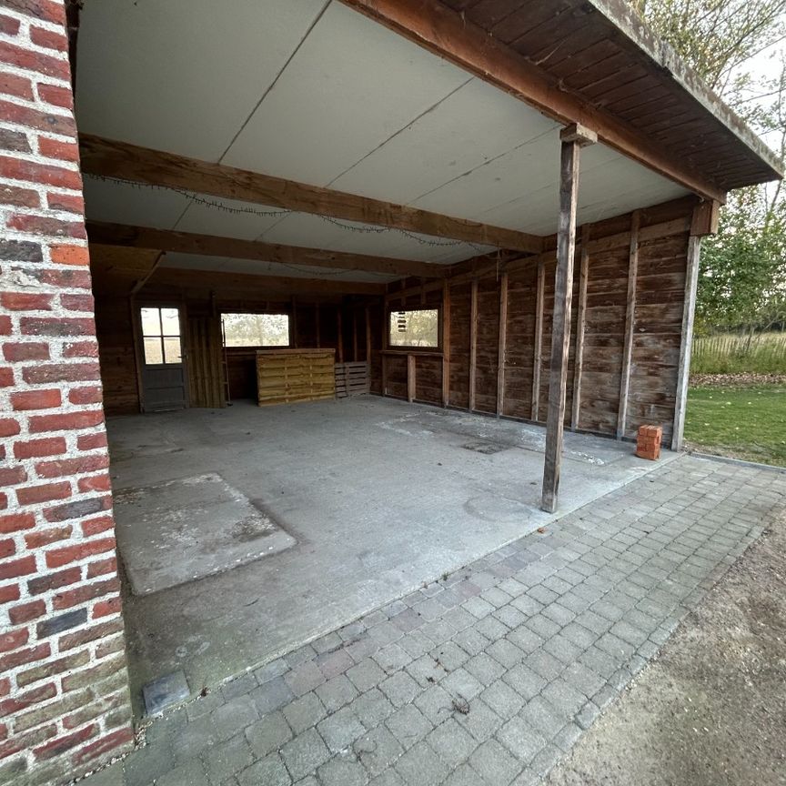 Unieke vierkantshoeve met weide op 4000m² te Wervik - Foto 1