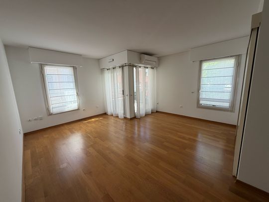Location Appartement 2 pièces 43m² CANNES 06400 - Photo 1