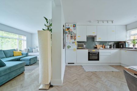 2 bedroom apartment to rent - Photo 2