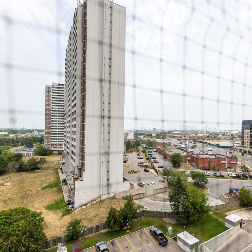 For Lease - 3390 Weston Road Unit# 1009, Toronto, Ontario - Photo 1