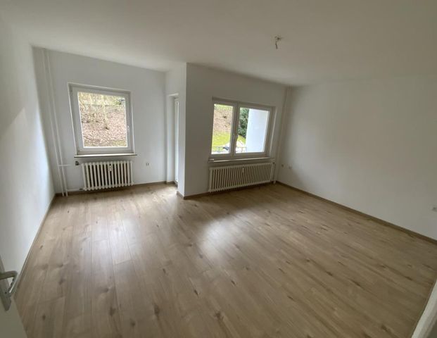Bezugsfertige 2-Zimmer-Wohnung mit Balkon in Lüdenscheid Worth-Honsel - Photo 1