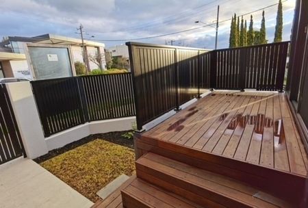 Exclusively Located in Sought-After Templestowe Lower – 289 Manningham Road - Photo 5