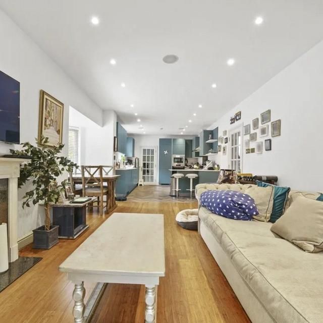 5 bedroom semi-detached house to rent - Photo 1