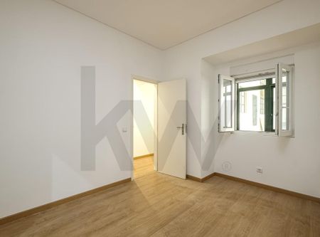 LISBOA, Lisbon - Photo 4