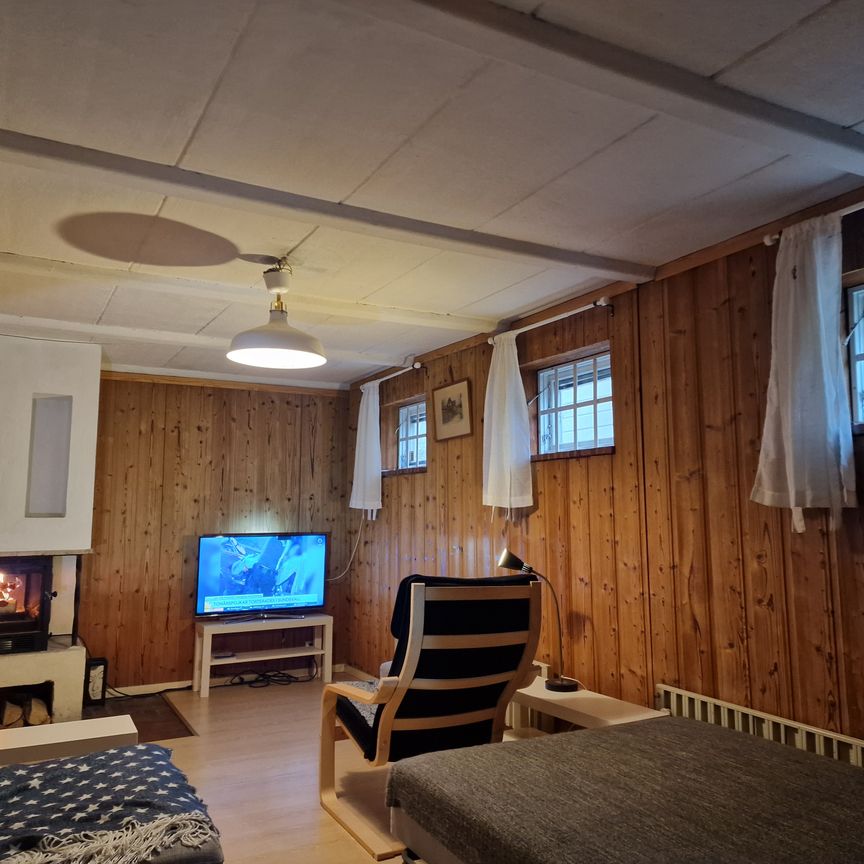 Hökarvägen, Hägersten - Photo 1