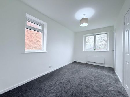 1 bedroom House To Let - Photo 2