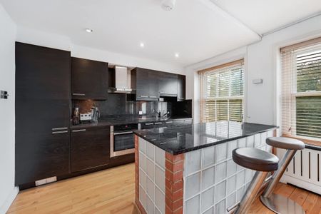 Ennismore Gardens, Knightsbridge, SW7 - Photo 2