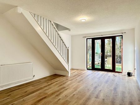 2 bedroom terraced house to rent - Photo 2