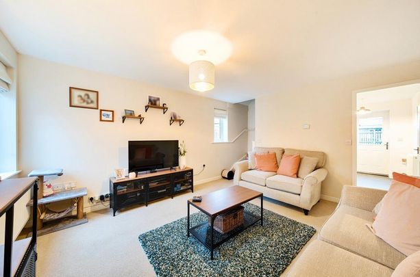 2 bedroom semi-detached house to rent - Photo 1