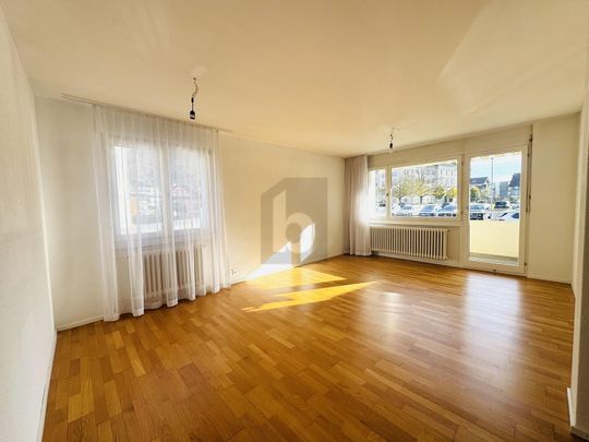 CHARMING, LIGHT-FLOODED AND CENTRALLY LOCATED - Photo 1