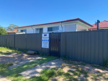 70A Roland Street, 2176, Bossley Park Nsw - Photo 5