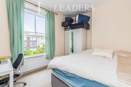 2 bedroom apartment to rent Surbiton Road, Kingston upon Thames, KT1 - Photo 2
