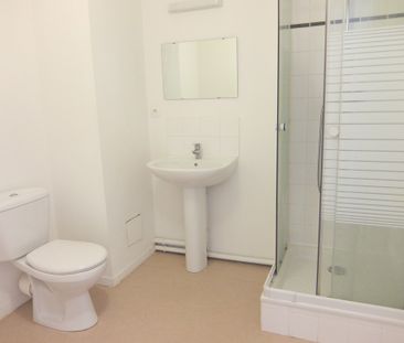 Location Appartement 2 pièces 46m² NANTES 44300 - Photo 4