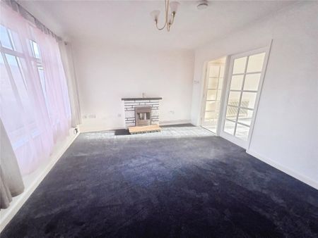 Glaisdale Gardens, Wolverhampton, West Midlands, WV6 - Photo 3