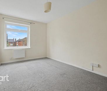 4 bedroom terraced house to rent - Photo 1