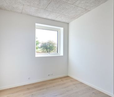 Nymoderne 4-værelses fritliggende bolig i Hjallerup - Photo 3