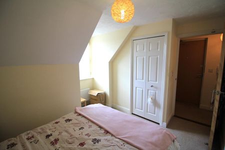 1 bedroom apartment to rent - Photo 2