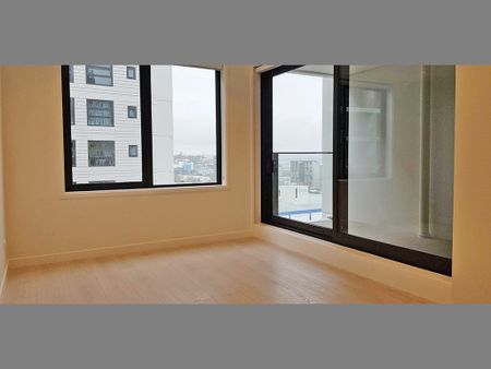 City Centre, 2 Bedrooms - Photo 3