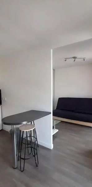 Appartement à louer 1 pièce 32.93m² - Photo 1
