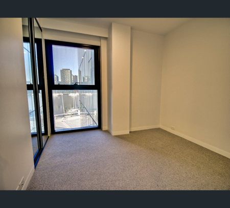 614/8 Pearl River Road, Docklands, Vic 3008 - Photo 4