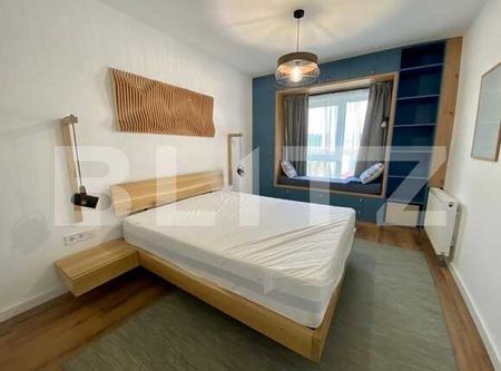 Apartament cu 2 camere, 66 mp, parcare subterana, zona Scala center - Photo 2