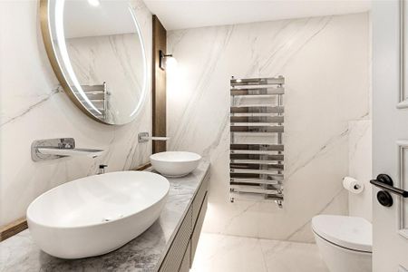3 bedroom flat to rent - Photo 3