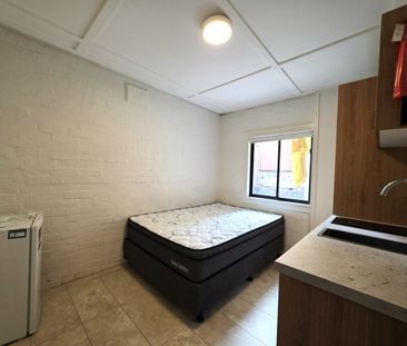 Fully Furnished Studio in the Heart of Petersham - Photo 1