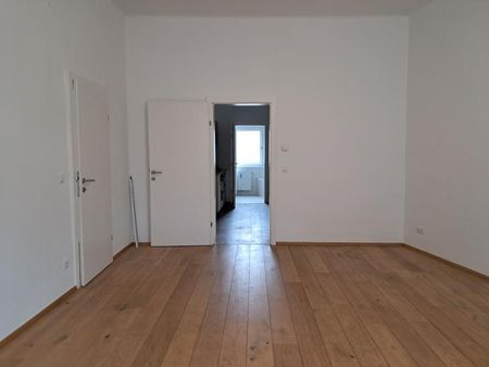 Schillerstraße 55, Top 6: Attraktive, zentrumsnahe 2 Zimmerwohnung, 75,16m2 WNFL, ablösefreie Küche, 2.Stock! - Photo 3