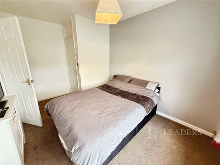 3 bedroom house to rent Thorne Road, WV13 - Photo 4