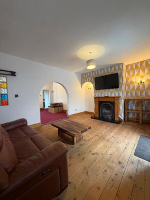 3 bedroom terraced house to rent - Photo 1