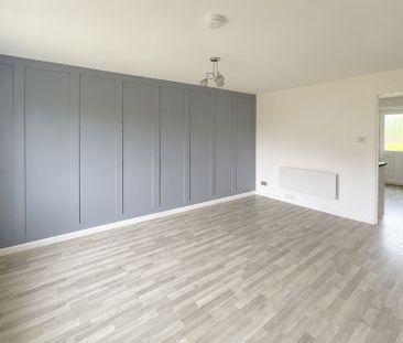 Niddrie Marischal Crescent, Niddrie, Edinburgh, EH16 - Photo 2
