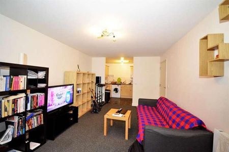 Adler Court, Cline Road, London, N11 - Photo 2