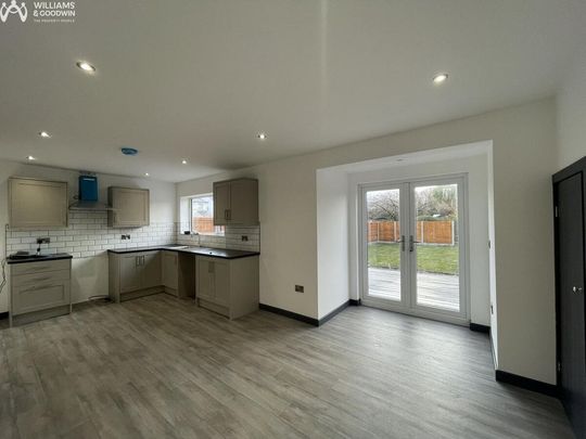 4 bedroom semi-detached house to rent - Photo 1