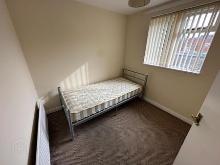 Maybrook Terrace, Pennyburn, L'Derry, BT48 7QW - Photo 4