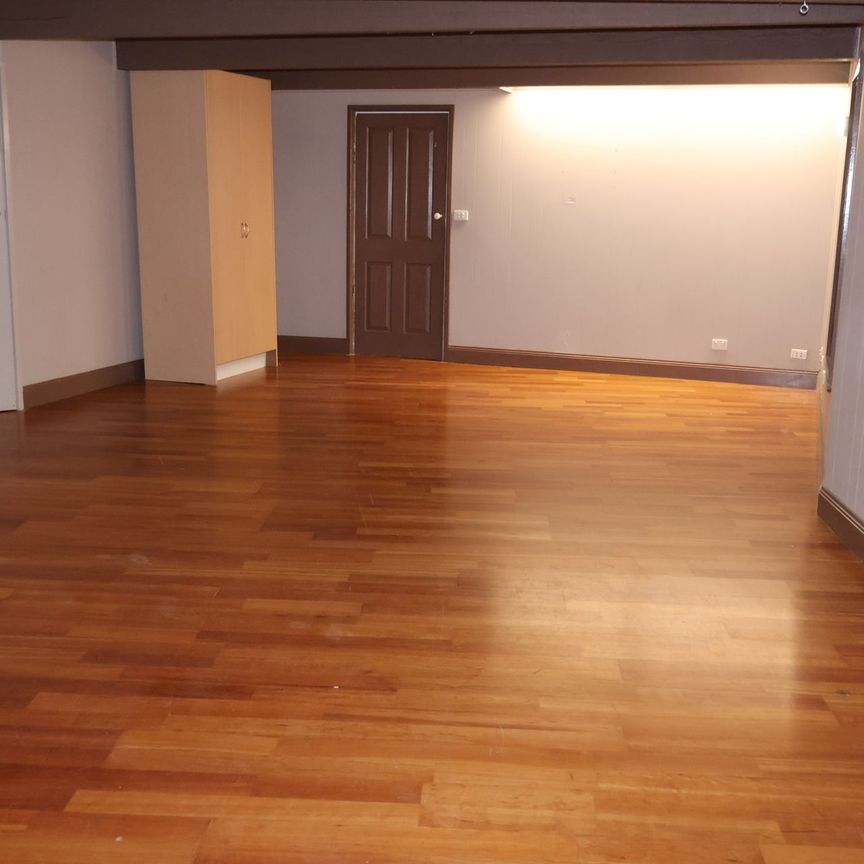 6 Freyberg Street Wagga Wagga NSW - Photo 1