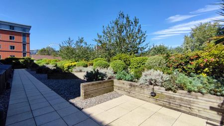 1 bedroom apartment to rent - Photo 5