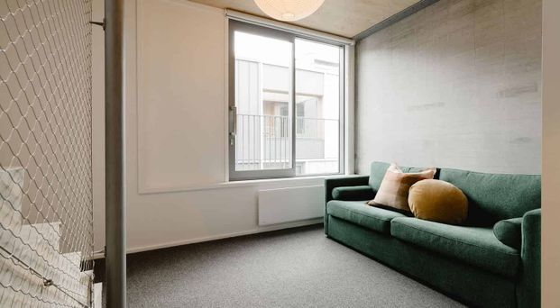 Turnkey Executive CBD Apt | Furnished + Utilities - Photo 1