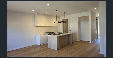 Modern Family Living in the Heart of Clyde - Photo 5