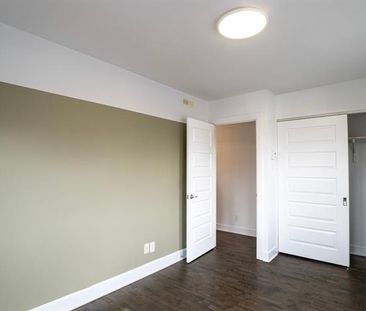 6940 20e Avenue - Photo 2