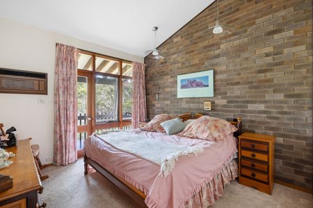 8 Whitehaven Street, St Ives NSW 2075 - House For Rent | Domain - Photo 5