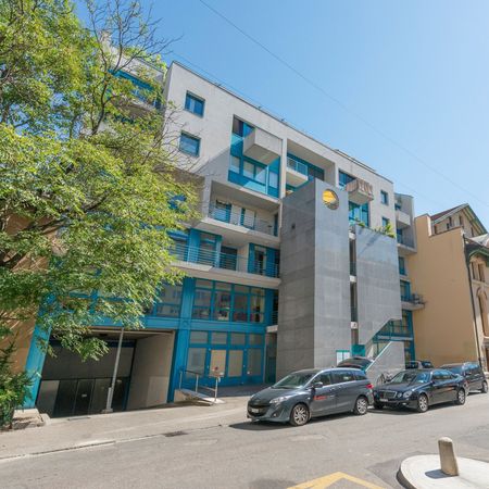 Un logement idéal dans le quartier de Plainpalais - Photo 4